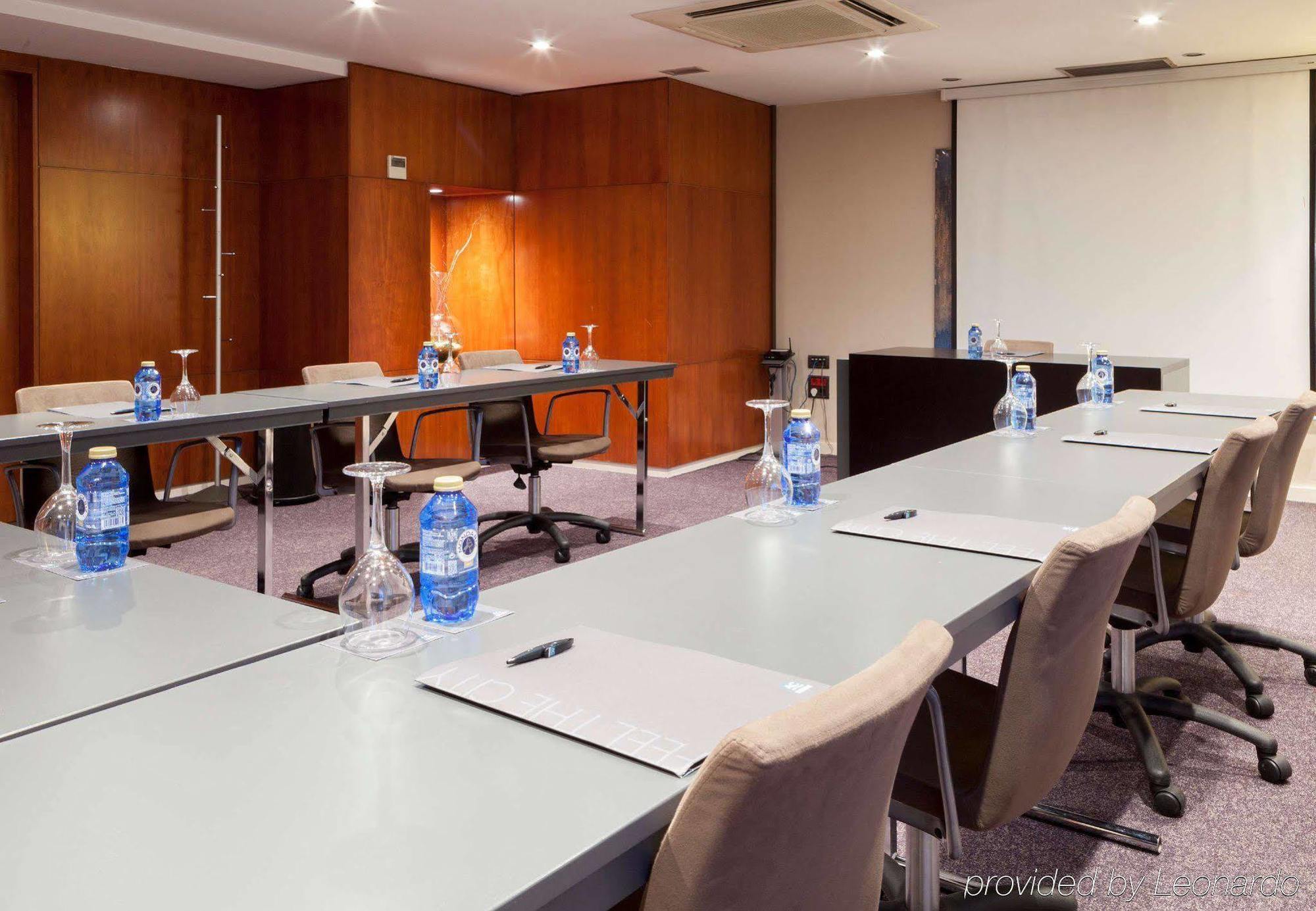 Ac Hotel Ponferrada By Marriott Buitenkant foto